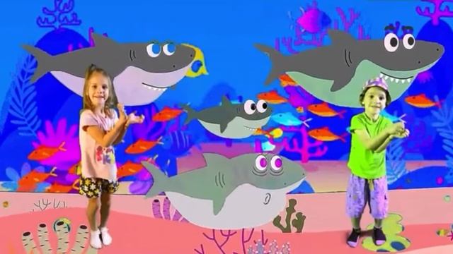 Акуленок с детьми