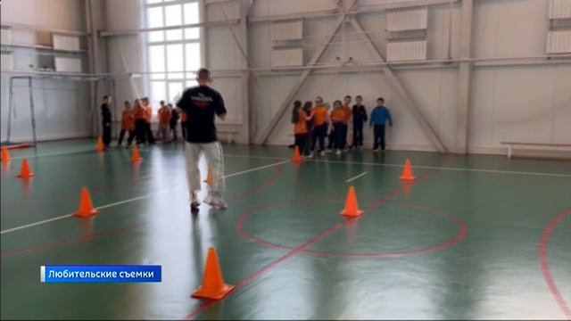Спортивно-образовательный проект «Мой первый пояс» реализуют в школах Иркутска смотреть онлайн