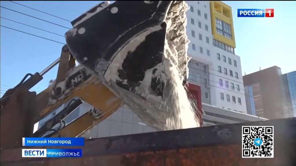Более 1 миллиона кубометров снега вывезено с улиц Нижнего Новгорода с начала зимы смотреть онлайн