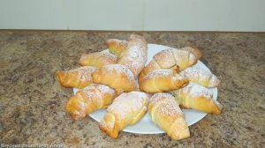 Легкий рецепт творожного печенья с начинкой.