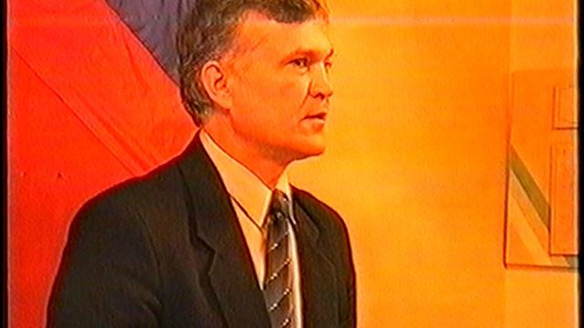 вручение ключей от авто детдому  Поспелиха 2000г