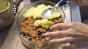 Буду готовить это блюдо пока духовка не сломается. Это очень вкусно из простых ингредиентов.