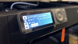 От 1 принтера на балконе до фермы в 70 принтеров. Как проходит день 3D печатника