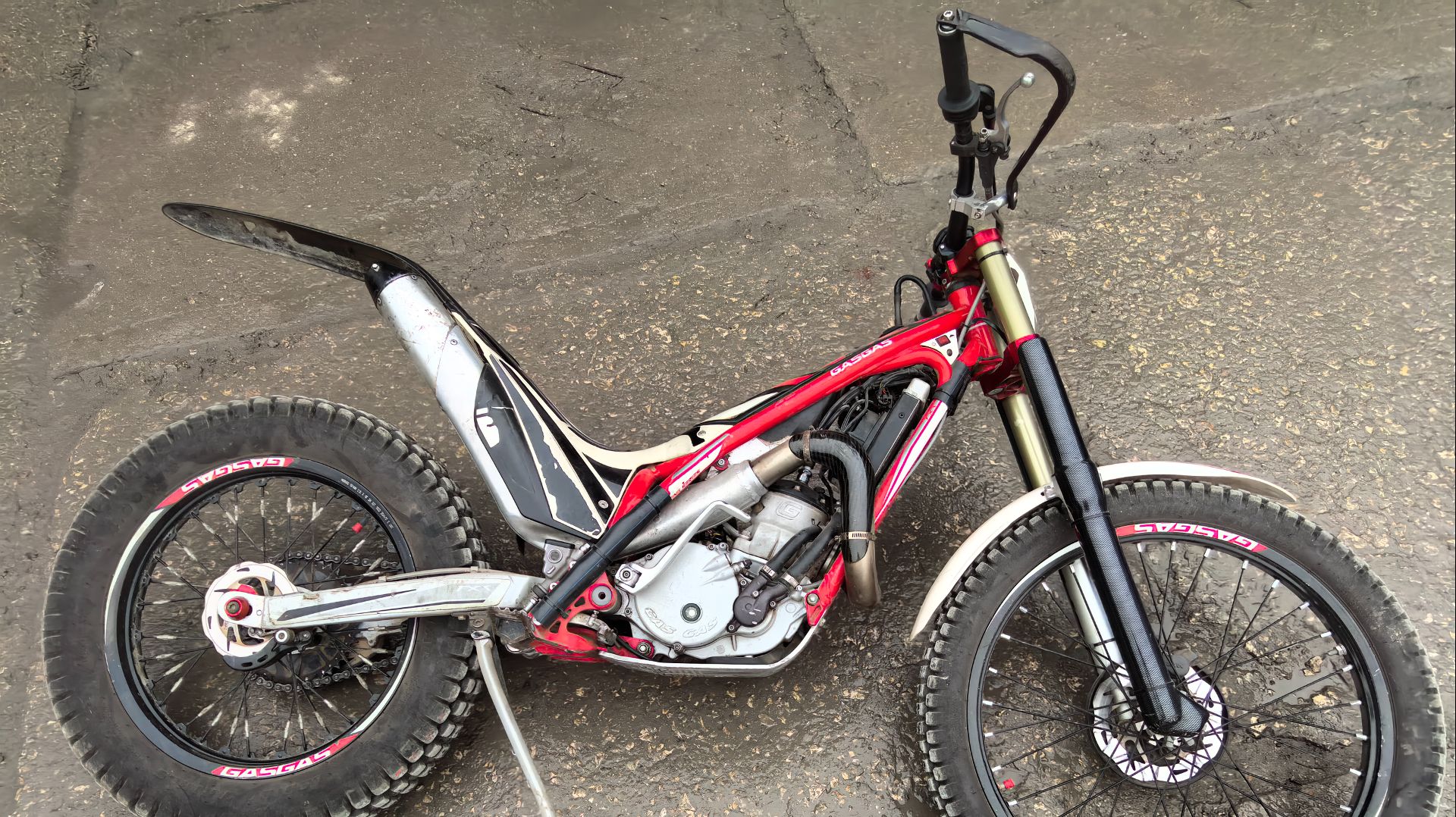 Феодосия Триал Gas Gas TXT 300