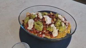 СОЛНЕЧНЫЙ ЗАВТРАК И ХРУСТЯЩИЕ НАЧОС. ВСЕ, КАК ВЫ ЛЮБИТЕ.