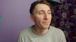 Почему телевизор Telefunken зависает на заставке?
