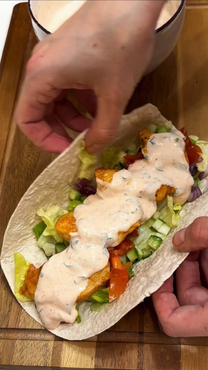 Острая шаверма🌶️#рецепты #еда #шаверма #курица #перекус #foodru смотреть онлайн