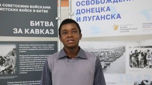 🔥Стихи о войне читает студент из Африки! Стихотворение Не забывайте о войне читают иностранцы 9 мая