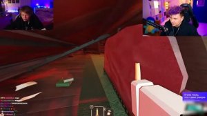 Дипинс и Милс кел играют в дорс