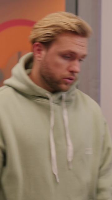 Может свадьбу обсудим? #постучисьвмоюдверьвмоскве