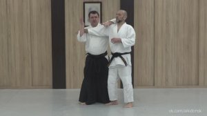 Айкидо: прямолинейная атака, Дзёдан цки