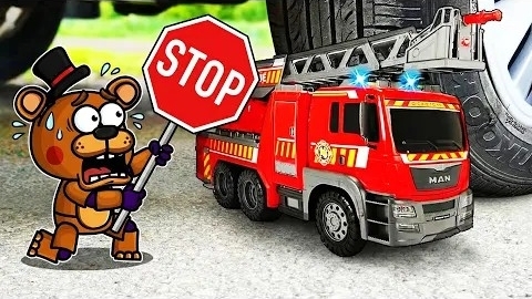 остановись!! Игрушечный автомобиль-экспериментатор против пожарной машины | Хрустящие и мягкие игруш смотреть онлайн