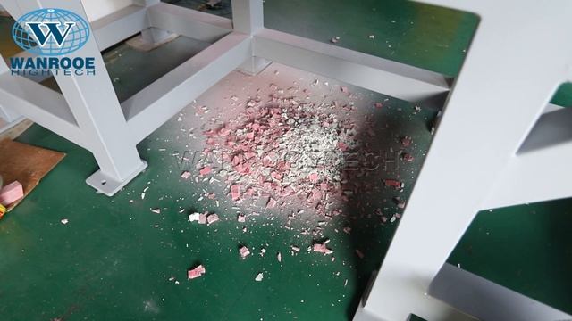 Двухвальный шредер для измельчения твердых блоков из армированного стекловолокна смотреть онлайн