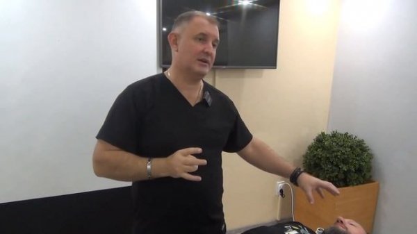 Устройство диалога с организмом в кинезиологии: терапевтическая локализация и мудры-индикаторы.