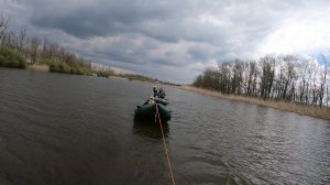 14/04/2024/ Профессор ловит, студенты отдыхают...)