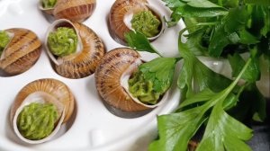 Как мы готовим Эскарго. Дом Улитки. Улитки по-бургундски. Чесночное масло