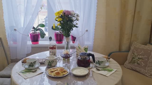 Испекла пирог.🍪Всходы Петунии!🌱 Уютное чаепитие!☕️ смотреть онлайн