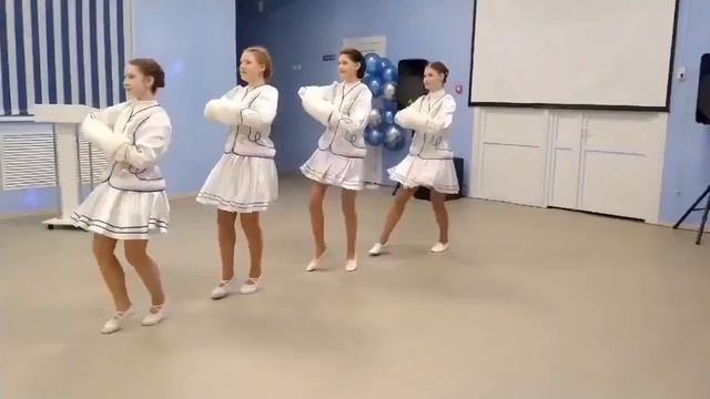 Вечер встречи выпускников. смотреть онлайн