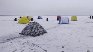 Все на лёд. Зимняя рыбалка. Раннее утро на Воронежском водохранилище