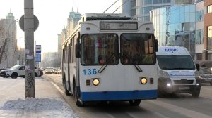 Троллейбус Екатеринбурга МТрЗ-6223-0000010 №136 маршрут 36 на остановке "Улица Куйбышева"