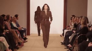 Показ женской коллекции Ralph Lauren осень-зима 2024-2025