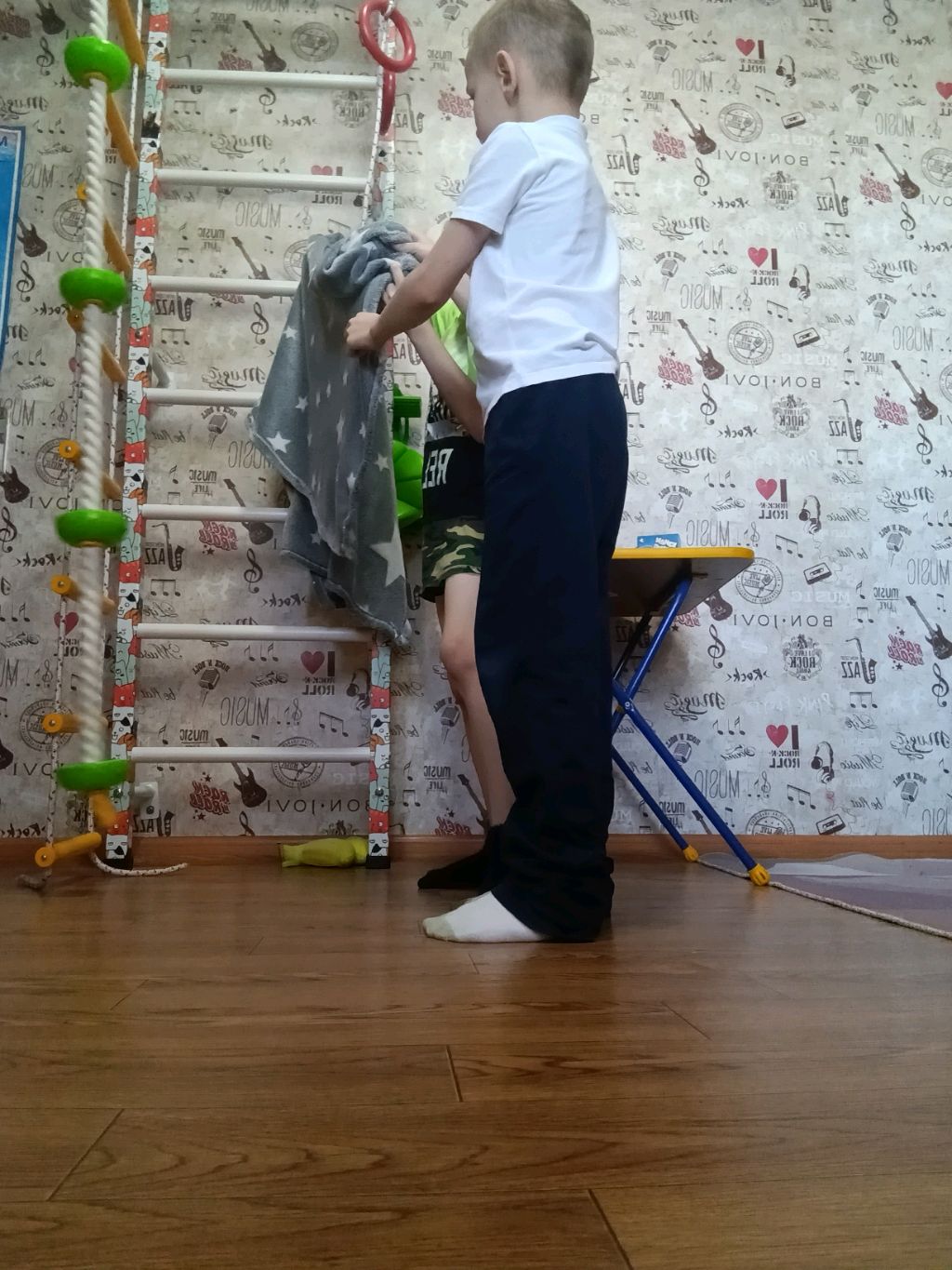 Строим домик смотреть онлайн