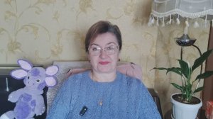 Отвечаю Вам про летний топ, игрушку, схемы.