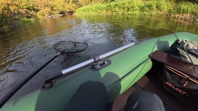 ЭТУ РЫБАЛКУ И КРАСОТУ НУЖНО ВИДЕТЬ, ОНА КАК В СКАЗКЕ! Рыбалка на щуку на закоряженной реке. смотреть онлайн