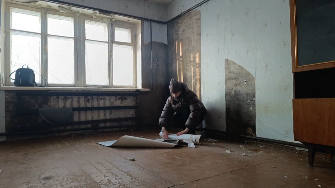 КУПИЛИ КВАРТИРУ В РОССИИ/ПОЕЗДКА В КАЗАХСТАН/СРЫВАЮ ОБОИ, ПЛЕСЕНЬ смотреть онлайн