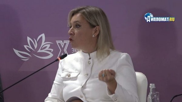 «От Егора Крида — к Высоцкому и Арктике». Выступление Марии Захаровой, которого никто не ожидал