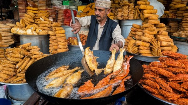 РЫБА И КУРИЦА ПАКОРА, ОБЖАРЕННОЙ В СПЕЦИЯХ ПЕШАВАРИ ПАКИСТАН