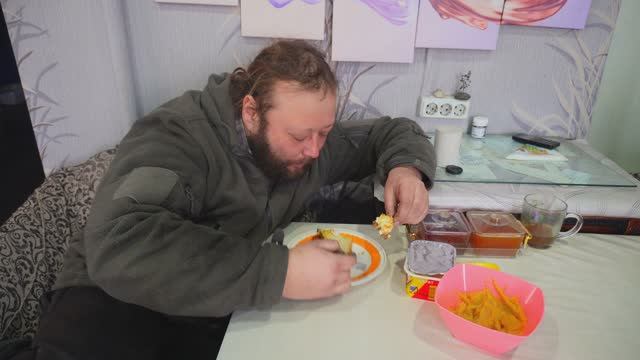 Как вкусно кушаю Вилки и ложки больше не нужны Утро Сибирь смотреть онлайн