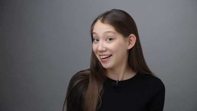 Виктория_Чжан_видеовизитка смотреть онлайн