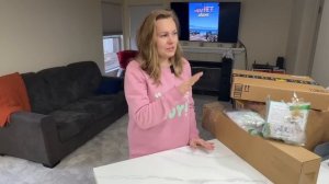 Снова повезло! 🔥 Почти все для нас! 👍🏻РАСПАКОВКА потерянных посылок в США (Quiet Shore Channel)