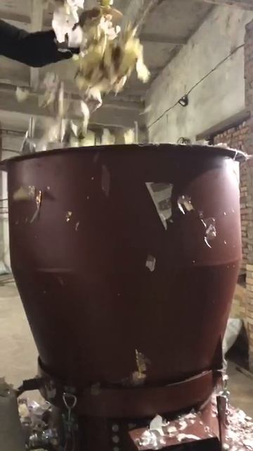 Пласткомпактор на силиконезированной бумаге с пп наклейками