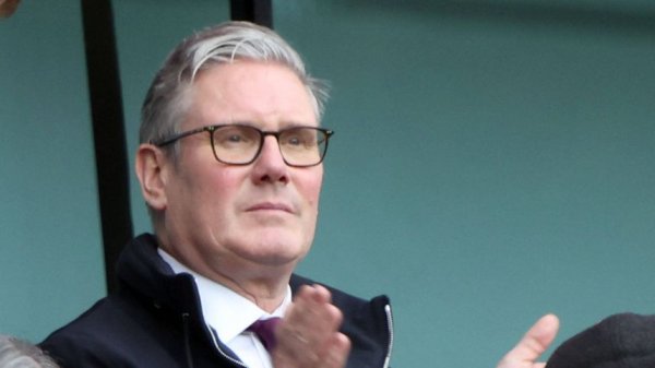 Дни сочтены: почему Кир Стармер оказался на грани отставки