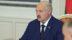Лукашенко поручил к концу года наладить в стране производство собственных ходовых боеприпасов