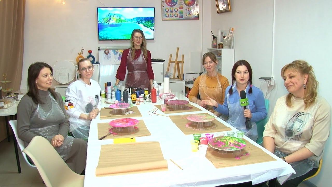 «Я в Бийске» - мастер-класс в технике флюид-арт (Бийское телевидение) смотреть онлайн