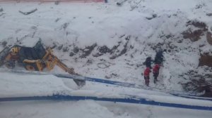 Любимое занятие строителей когда выпал снег