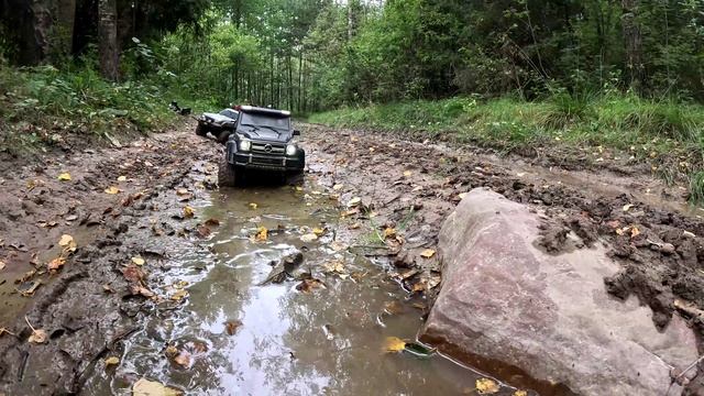 В этой грязи даже ГЕЛИК 6х6 не выдержал! СЛОМАЛИ! ... Крузак только на тракторе. RC OFFRoad 4x4 смотреть онлайн