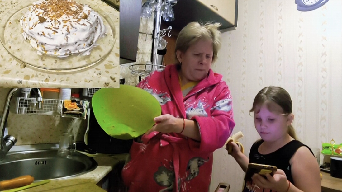 Любашины будни,на ночь глядя с Ульяной,готовим торт ПП‼️ смотреть онлайн