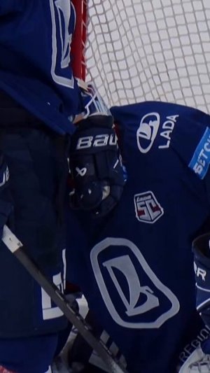 Накрыл своего вратаря ВОРОТАМИ 🤯🤯🤯 #КХЛ