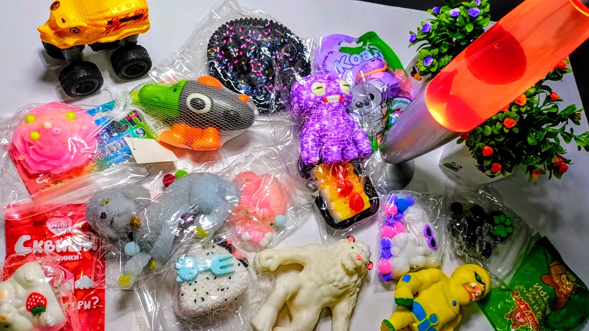 Асмр Распаковка сквишей и антистрессов 🥰 для вашего удовлетворения 💞 Таба сквиши 🤗🤯 12squishies смотреть онлайн