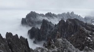 🏔 Зимние пейзажи гор Хуаншань