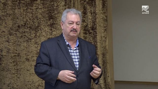 Герой СВО Алексей Афанасьев встретился со школьниками Черкесска смотреть онлайн