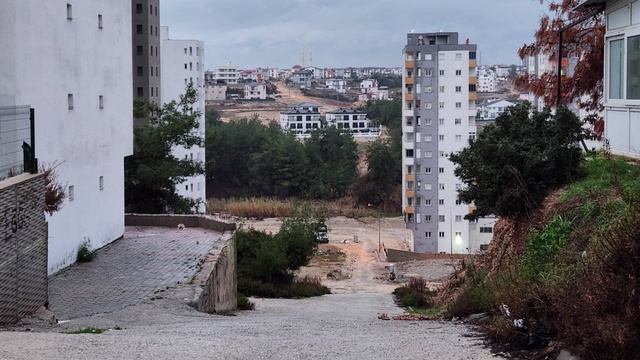 Турция, Мерсин: вид с балкона -сезонное явление... смотреть онлайн