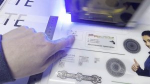 Печать на высоте 8 мм на голове i1600 на УФ принтере - рекорд печати