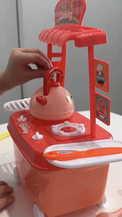 Игрушечная кухня