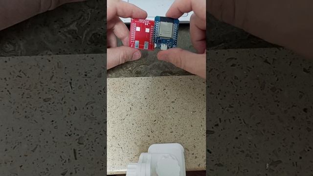 BLE датчик температуры и открытия дверей на ESP32 самостоятельная разработка смотреть онлайн