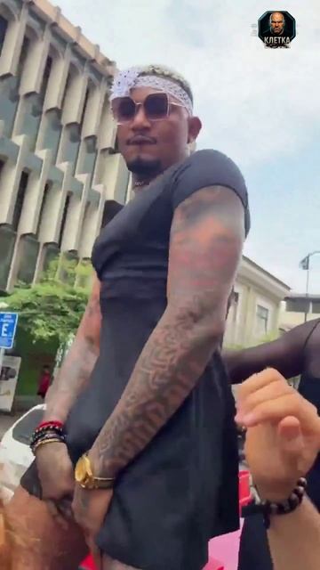 Хоакин Бакли жестко прошелся по полусреднему дивизиону за его неактивность смотреть онлайн